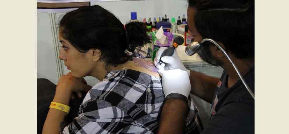 tattoo fest in delhi and craze in youth for it