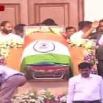 नहीं रहीं जयललिता, शोक में डूबे समर्थक 