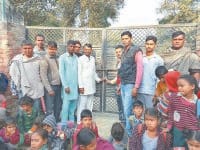 Shortage of teachers at the school the villagers smashed the lock, Karnal, Indri