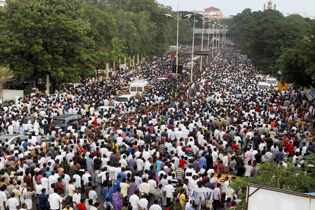 Amma was buried near the tomb of MGR