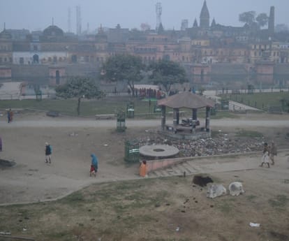 condition of prominent places in ayodhya.
