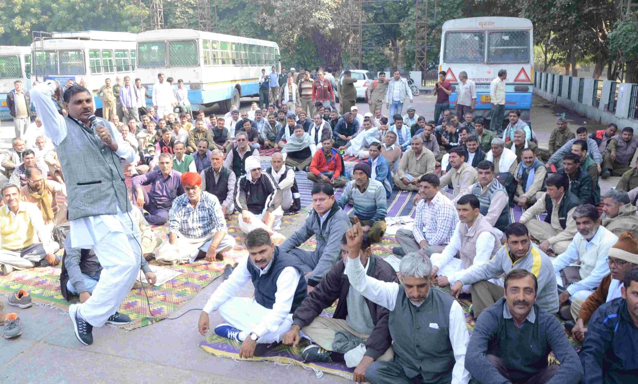 roadways, bus, protest, worker, rohtak, haryana