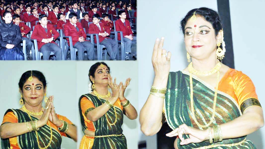 famous kathak dancer dr malavika won applause