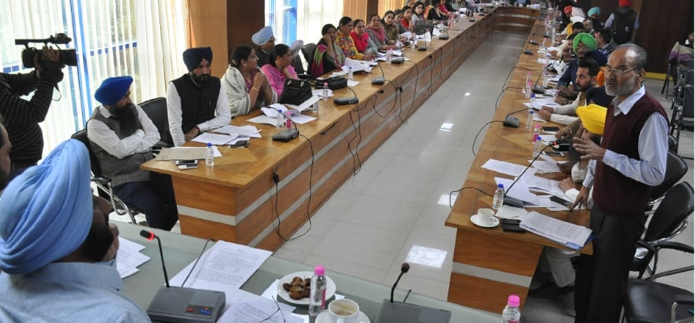 416 crore in just ahead of the meeting, the issue of corporation