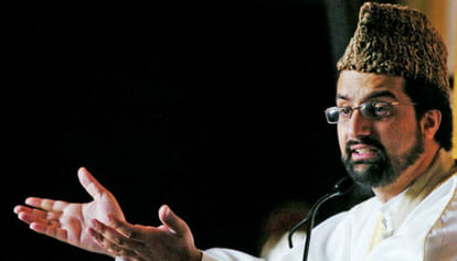 yasin malik arrested and meerwaiz house arrested in srinagar