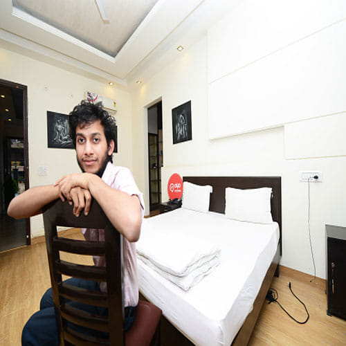Oyo rooms founder ritesh agarwal success story