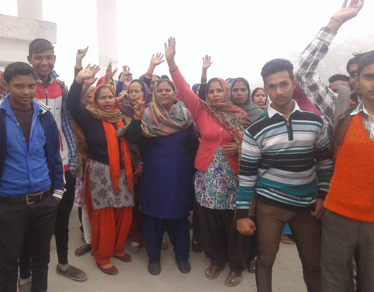 commotion  not arrested accused