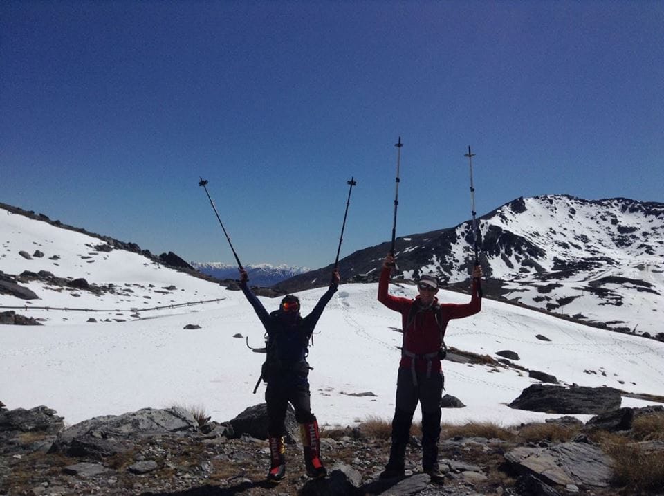 dehradun twin sisters tahsi nungshi on top of mtcook.