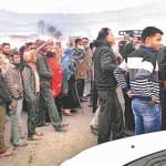 demonetisation one month: cash crunch remans but business recovering
