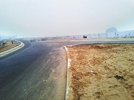 The cause of the accident does not become anywhere incomplete expressway