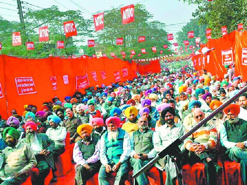 PSEB Employees Federation, central government, as opposed to inflation, demand vacant posts, Patiala