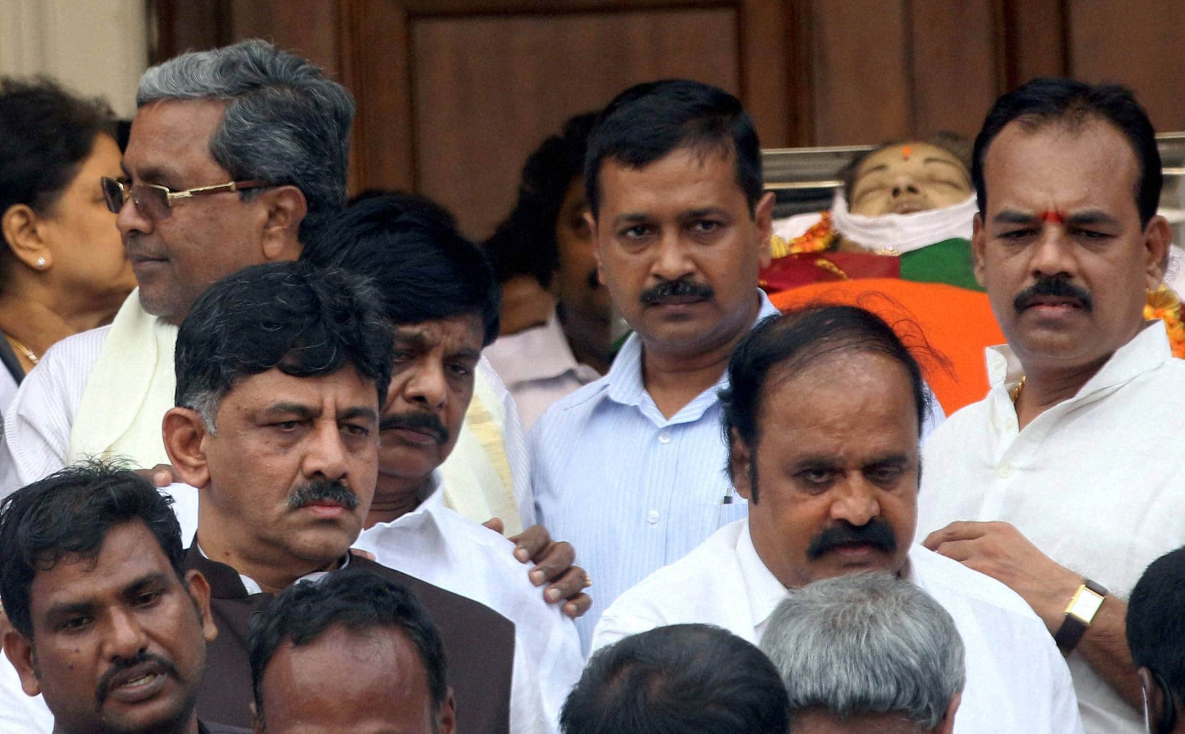 Amma's funeral pictures will make you cry