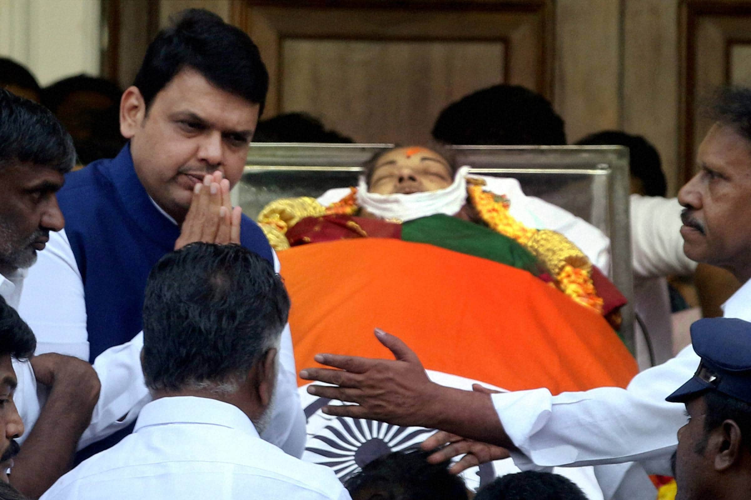 Amma's funeral pictures will make you cry