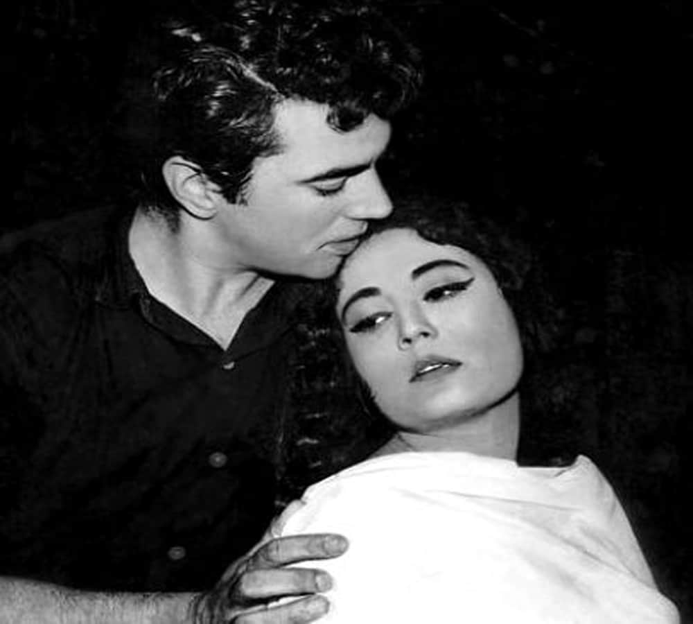 B'Day SPL: Unknown fact about Dharmendra-Meena Kumari love story