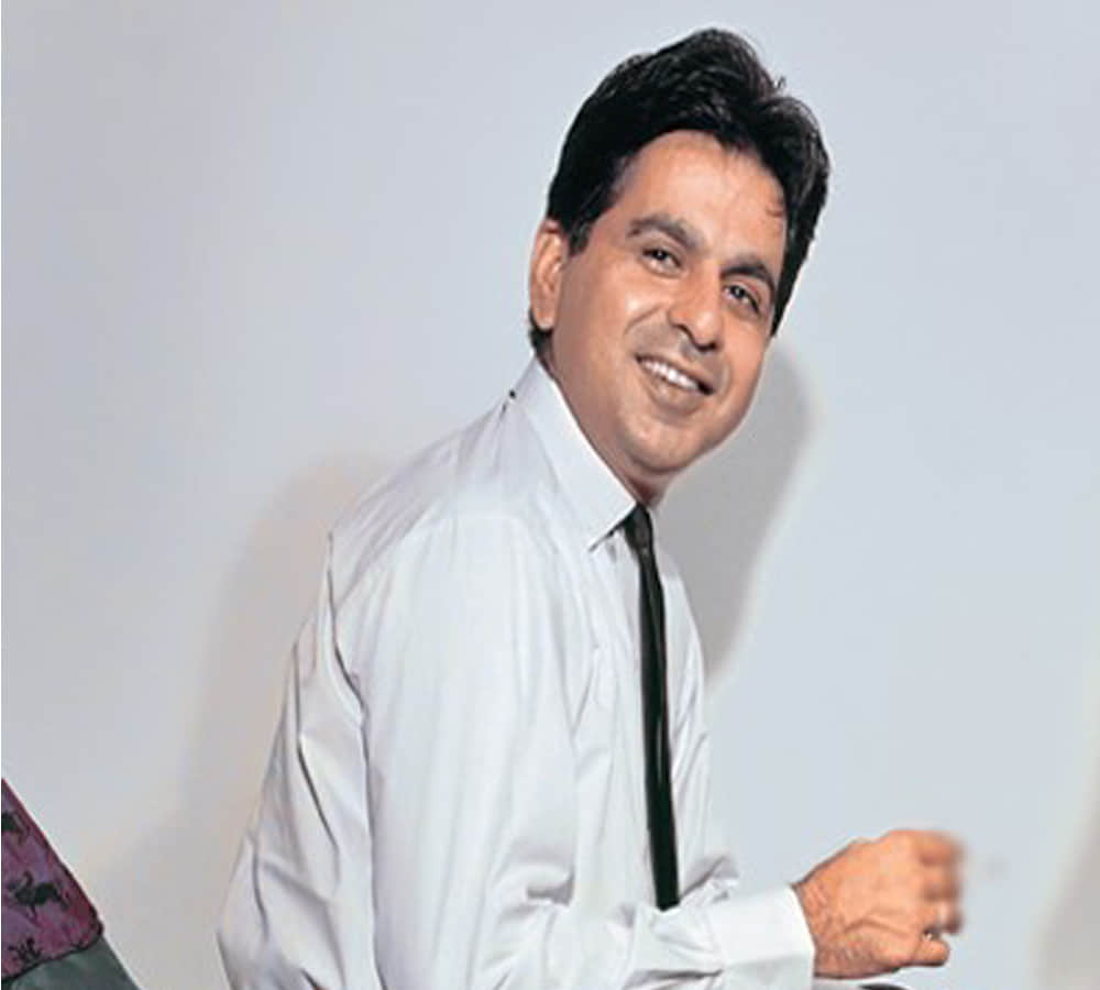 Dilip Kumar joins facebook, shares an emotional video with wife Saira Banu