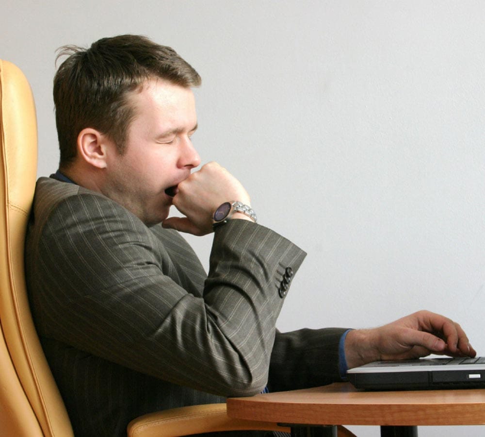 avoid sleep after lunch in office