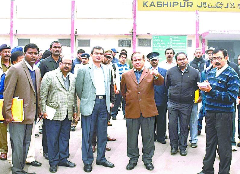 The inspection of the GM, North Eastern Railway station