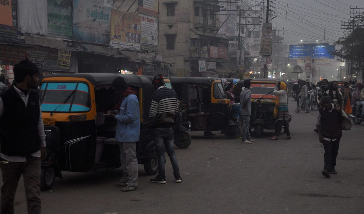 Kent Tirahaः parking unbridled, arbitrary openly