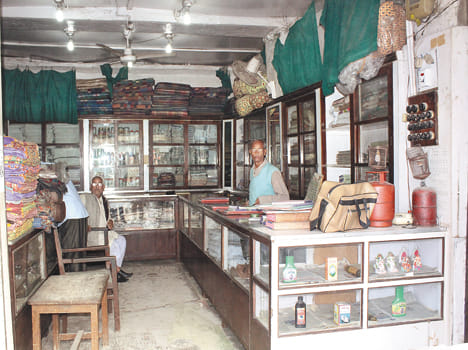 Gandhi Khadi half million injuries on