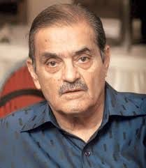  Jayalalithaa's first crush was cricketer Nari Contractor