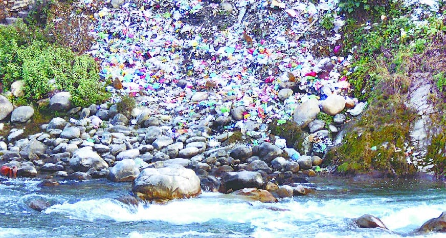 Sarayu river water becomes muddy from Kapkot