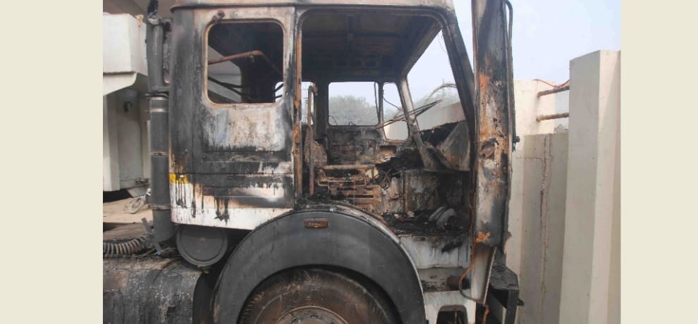 fire in truck, driver dead