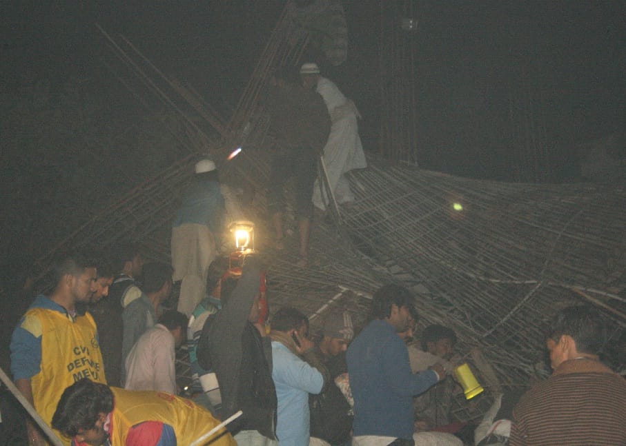 There were prayers, mosque under construction collapsed suddenly killed, many injured