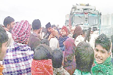 bankon se  nahin mila cash