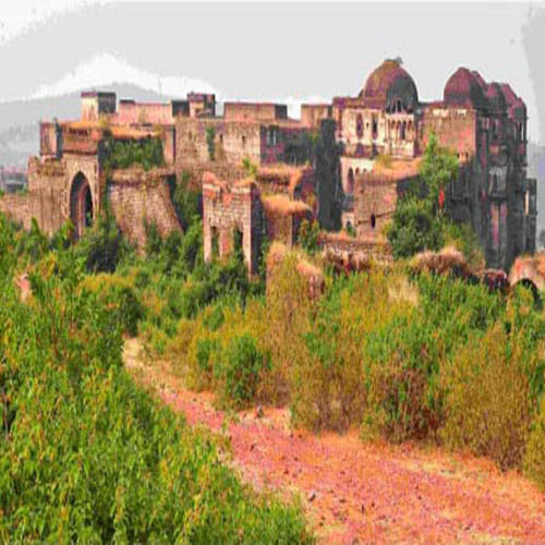 paras patthar in raisen fort