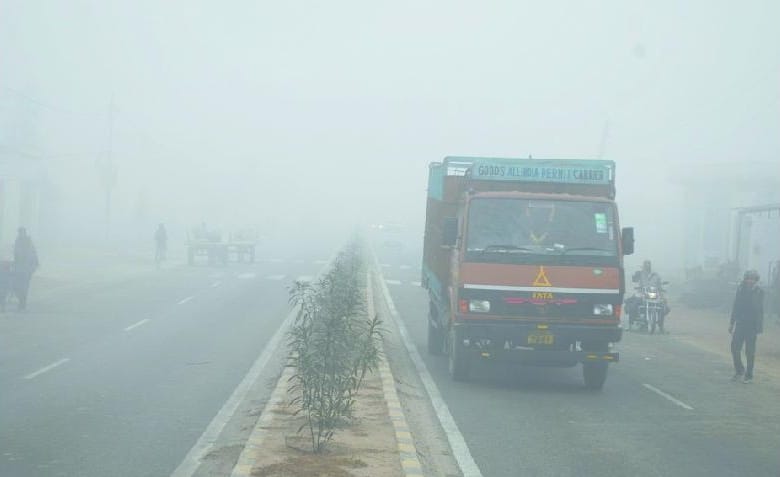 The fog grew chill, affected life