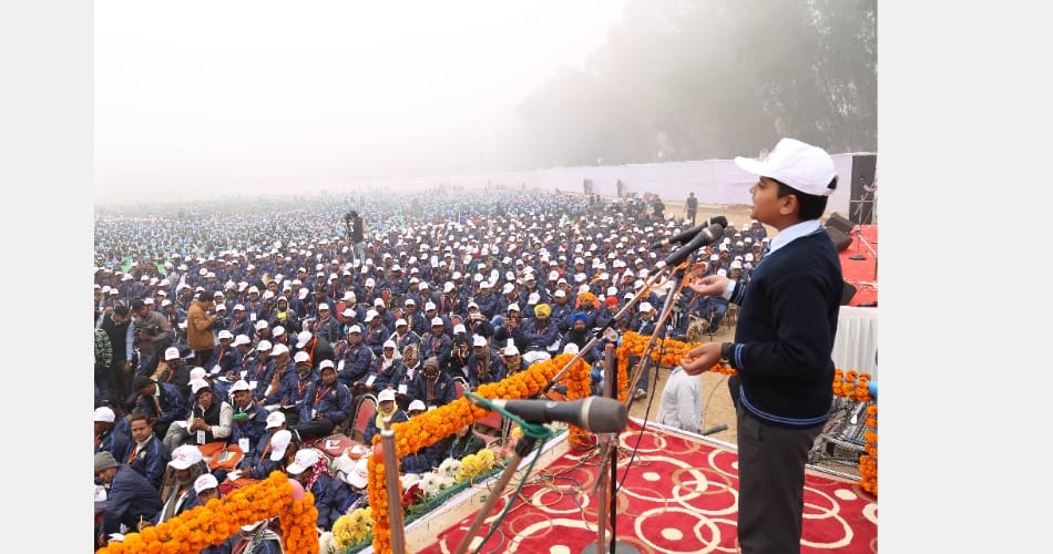 18000 school children recited gita shloka at kurukshetra