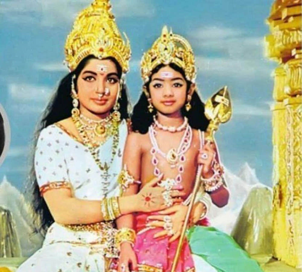 First Female Bollywood Superstar Sridevi Death Anniversary