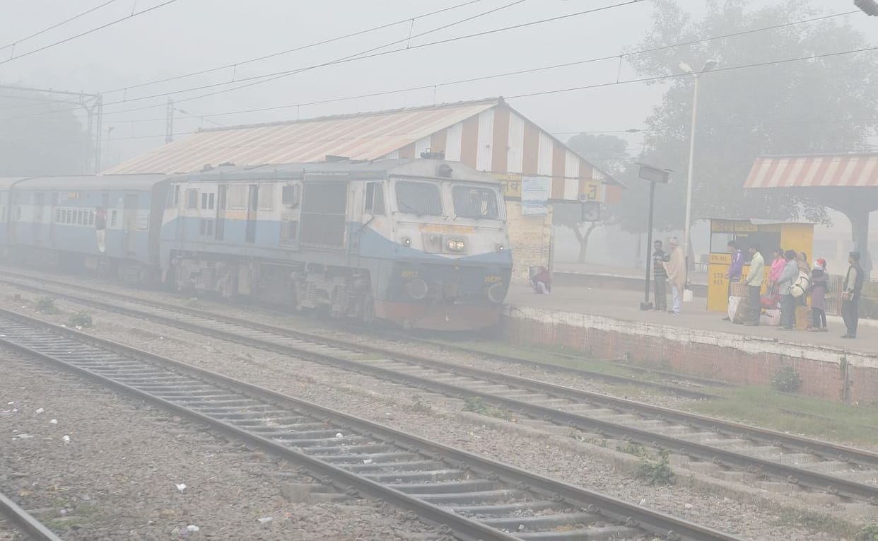 Young man killed by train fell into scuffles