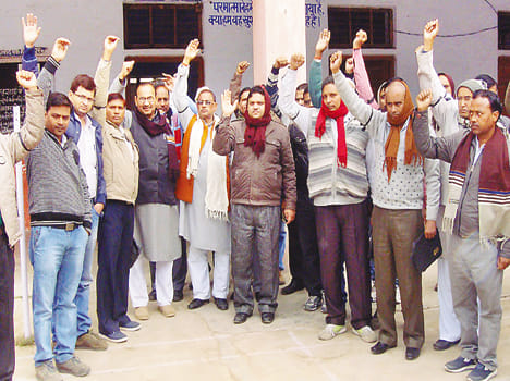 Teachers angry over baton