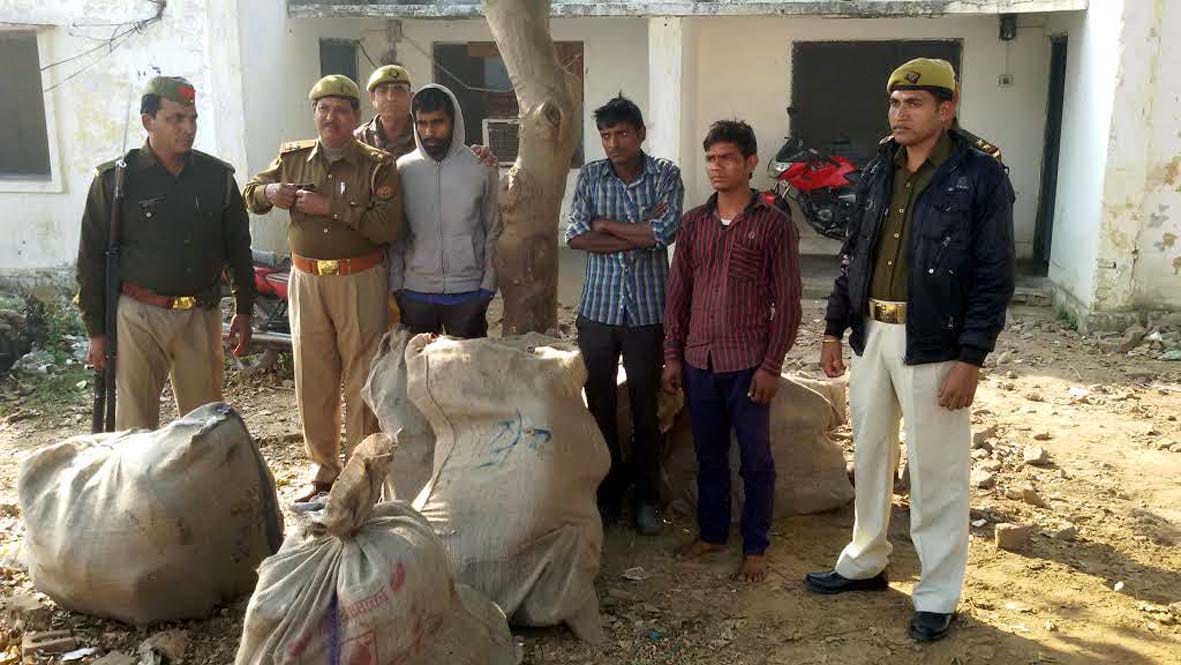 Vehicle-cutting gang busted, three arrested