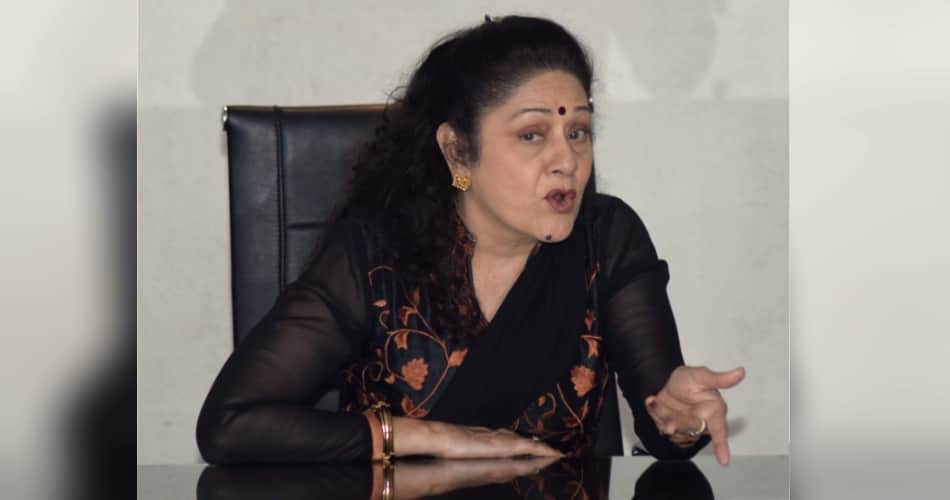 Aruna Irani plays Sanjay Dutt mother in Rocky movie and then seduces her in next film