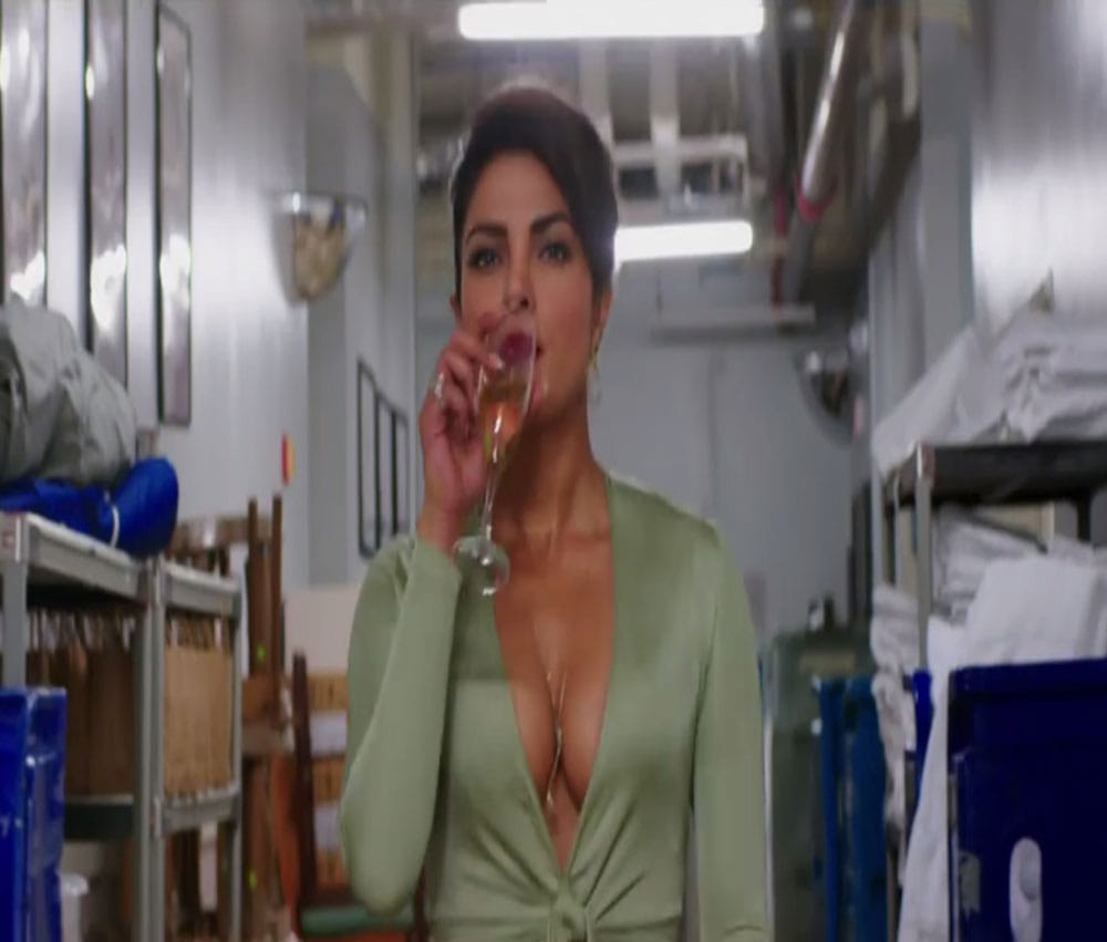 Priyanka Chopra slays in 'Baywatch' trailer