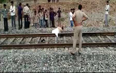 come for duty in rajnath rally dead hit by train