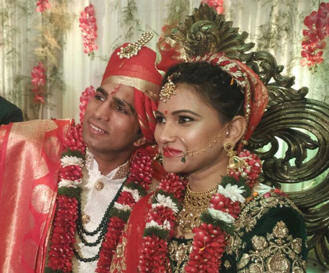 olympian boxer jitender kumar got married with designer yamini, function photos