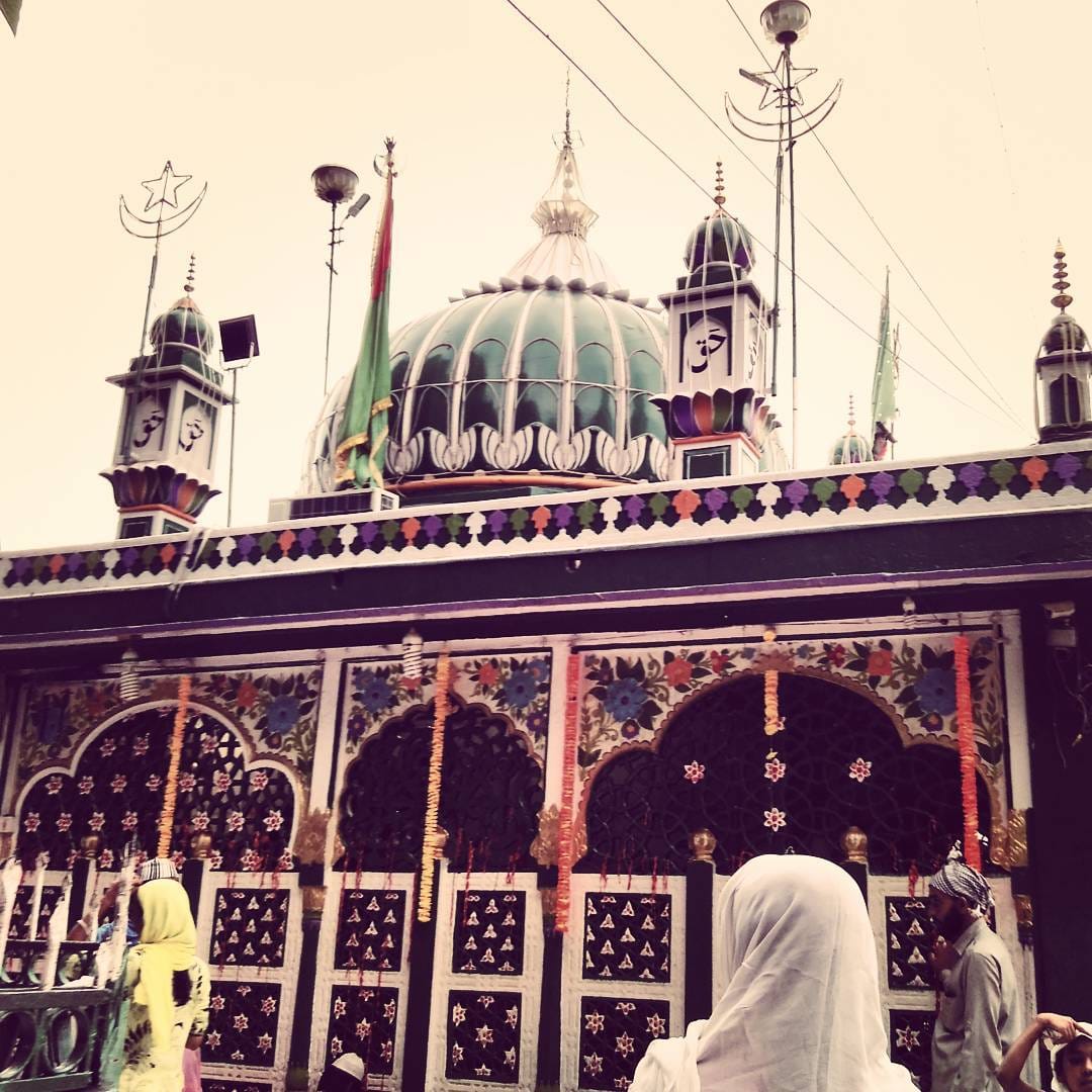 piran kaliyar urs is symbol of india pakistan unity