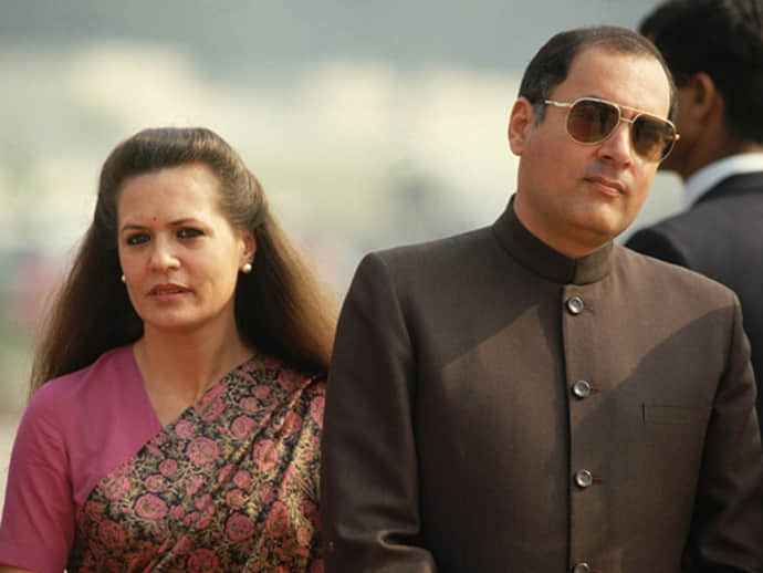 Love story of Sonia and Rajiv in Pics