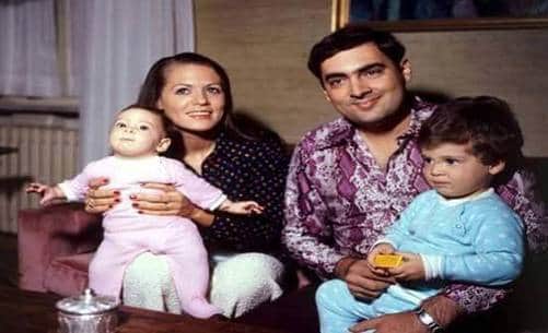Love story of Sonia and Rajiv in Pics