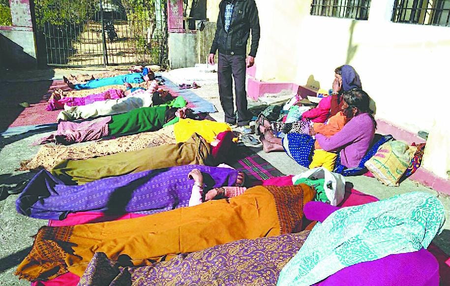 After sterilization of women lying on the floor