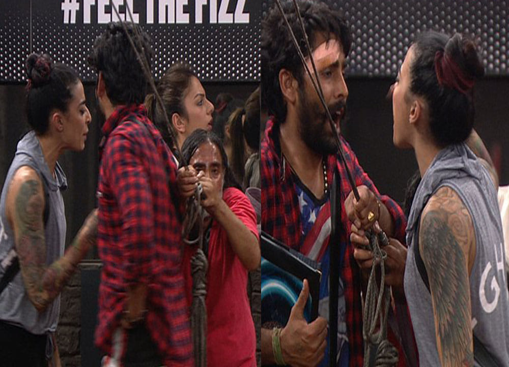 BIGG BOSS: Manveer first finalist, showered with kisses