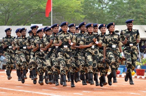 WOMENS OF KASHMIR VALLEY JOINED CRPF