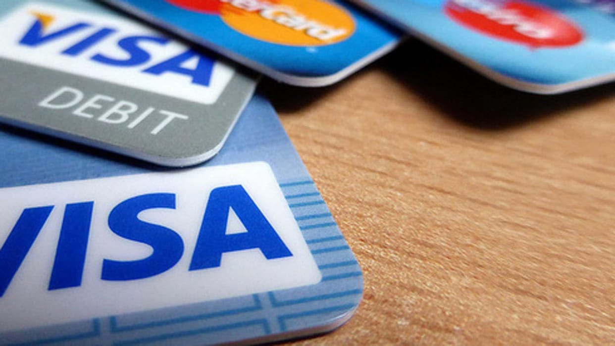 india willing to cashless society