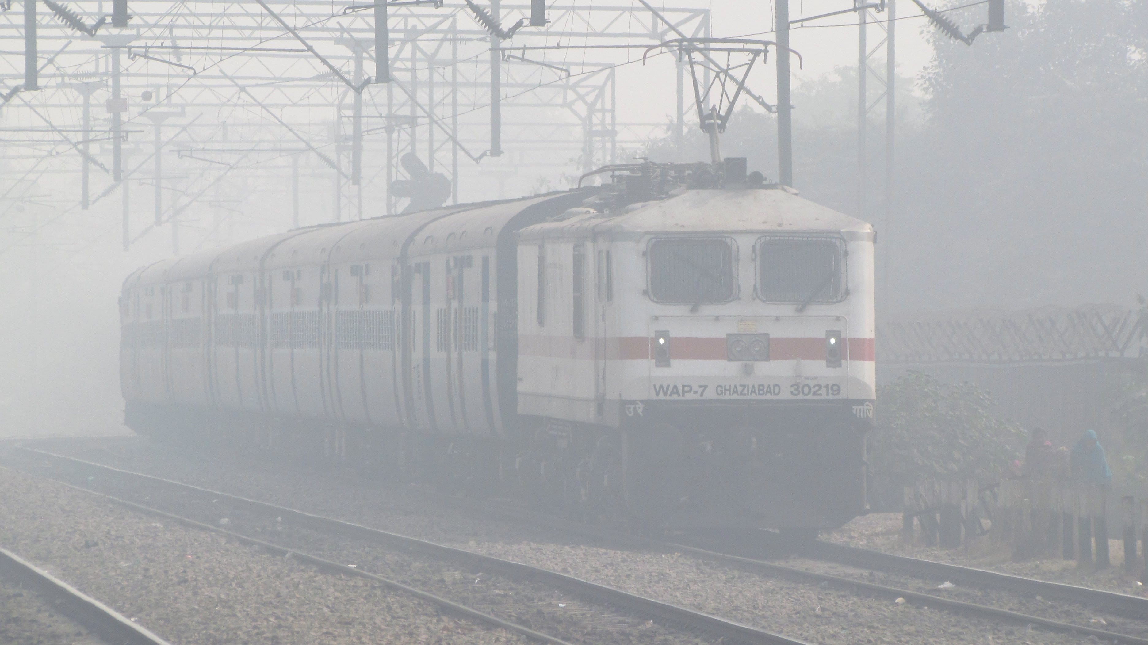 कोहरा दिल्ली 