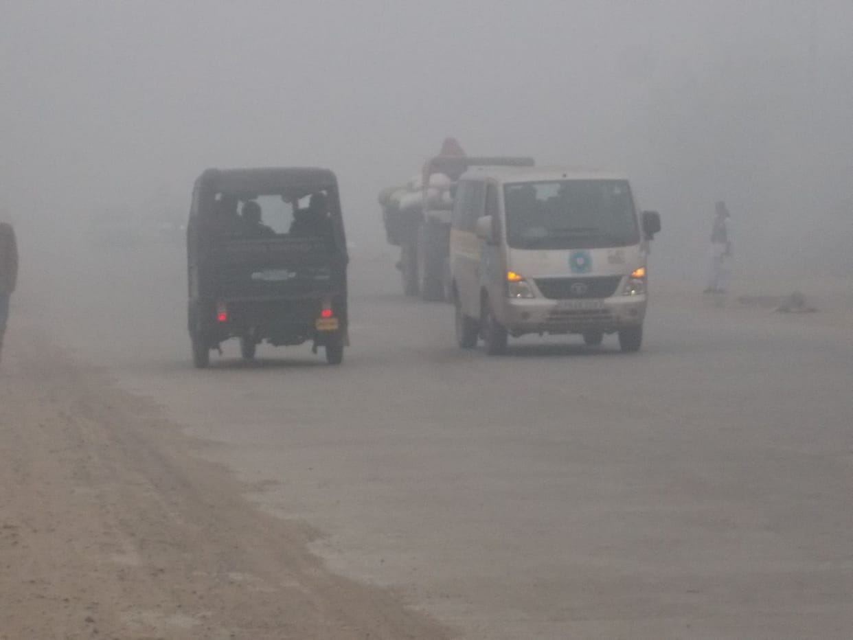 gir raha taapamaan, badh raha thand ka prakop