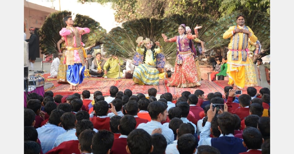 Gita Jayanti festival of international tourist crowd grew, geeta jayanti at brahmsarovar