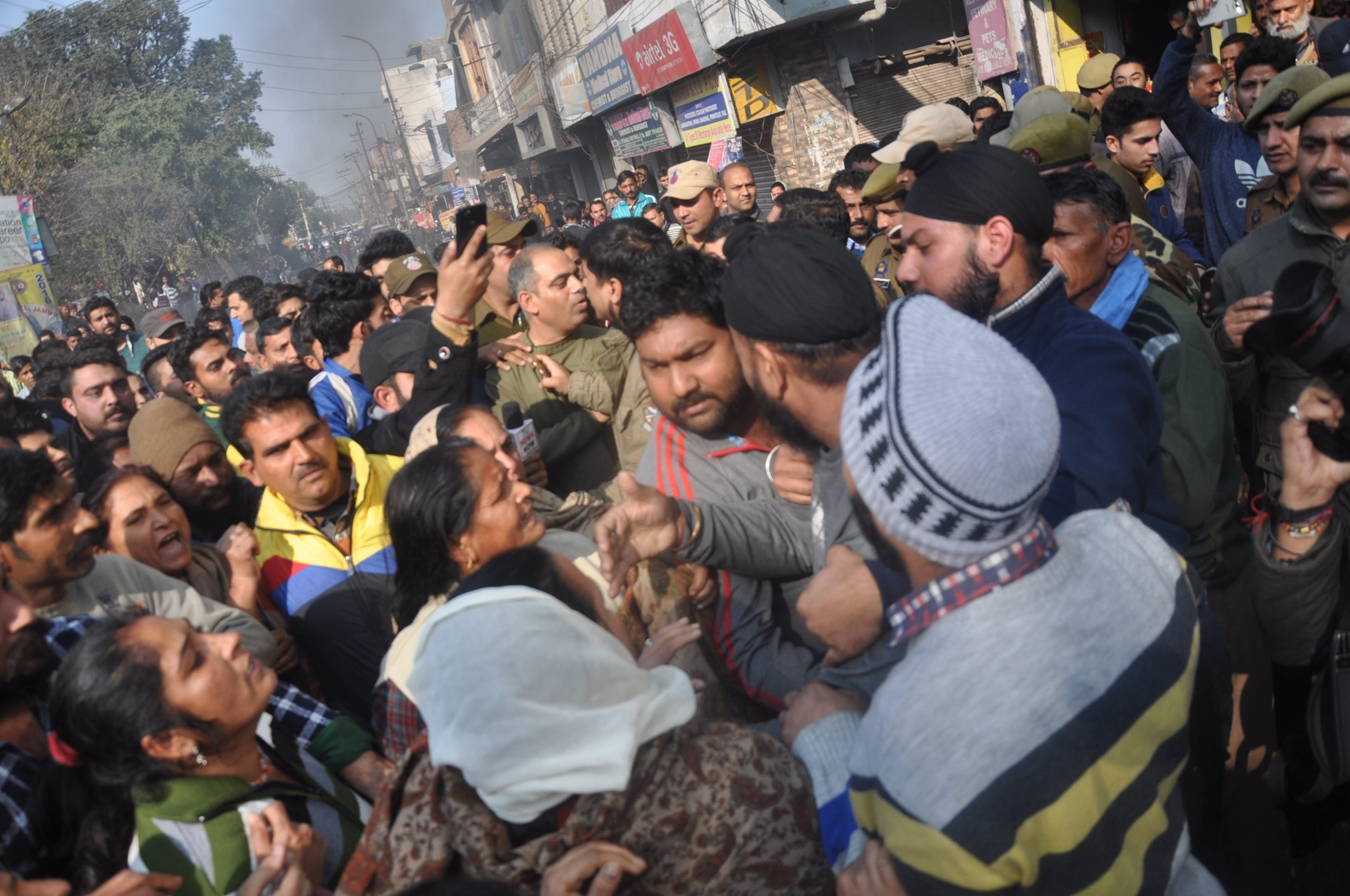 youth killed in acidentt